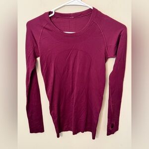 Lululemon Swiftly Tech Longsleeve (Hip/Full Length) Size 4